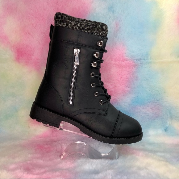CHILDREN ANKLE BOOT (POET28K) BLACK PU - Picture 1 of 11